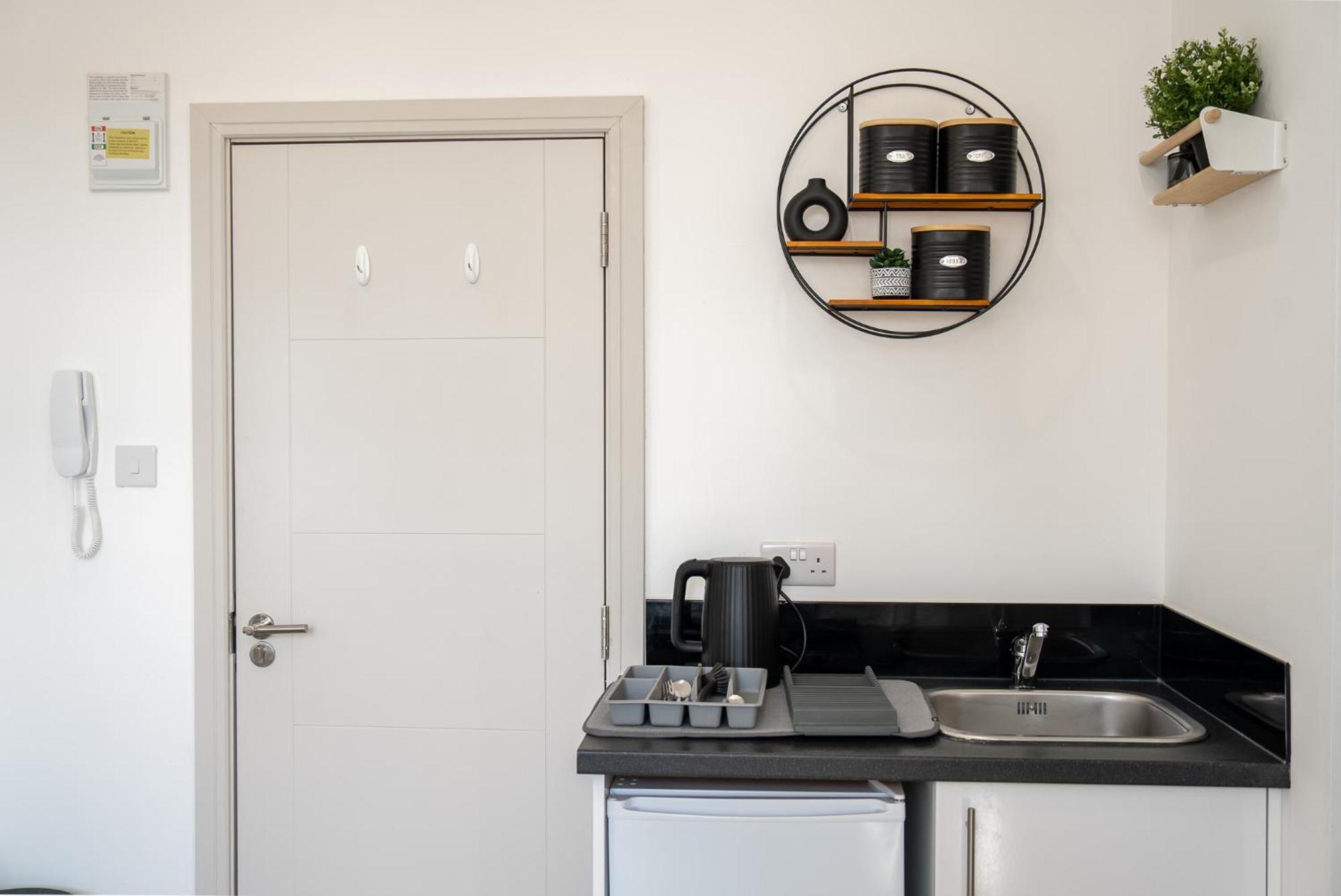 Luxury Studio Apartment In Sutton, London Sutton  Luaran gambar